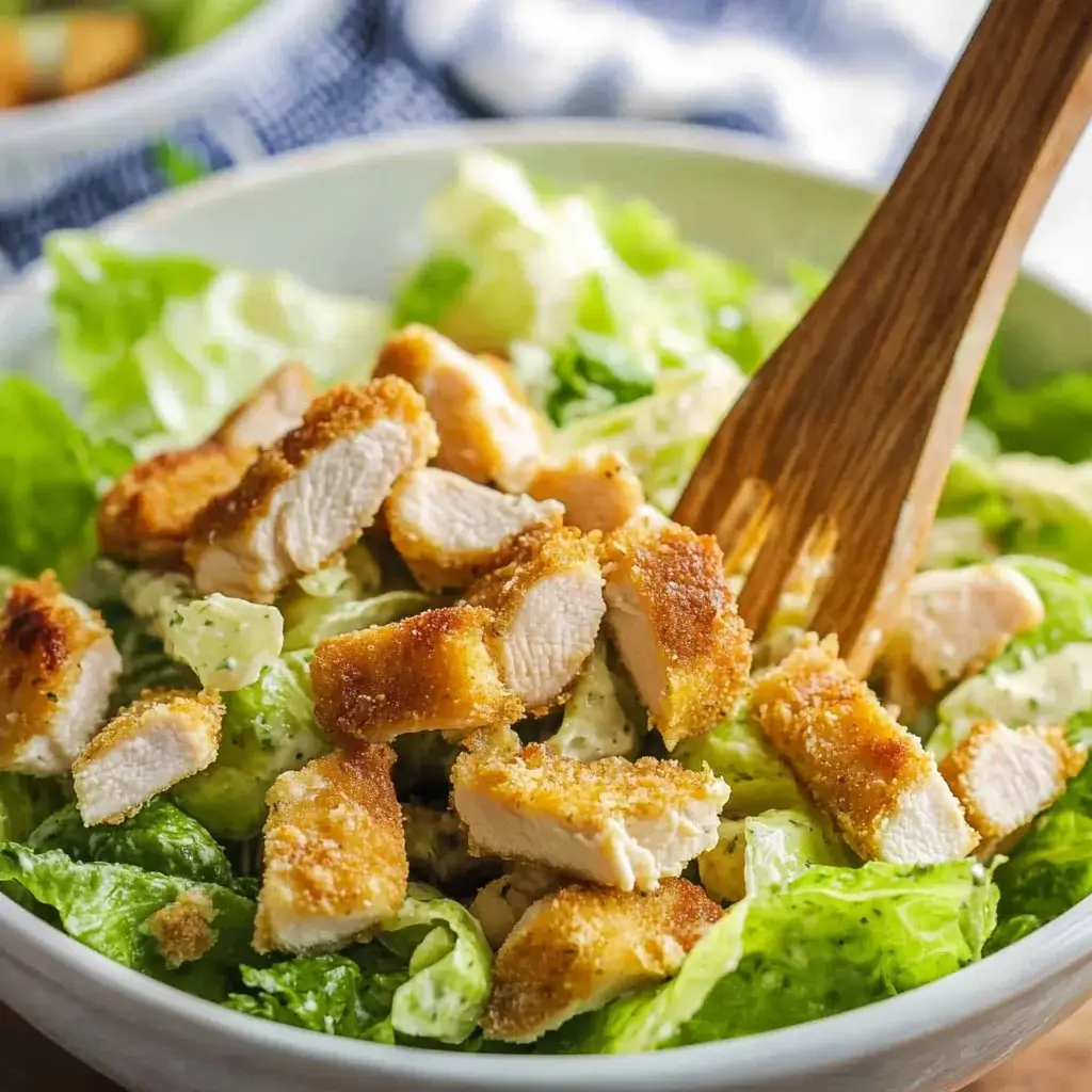 Crispy Chicken Caesar Salad: A Delicious Recipe Awaits!